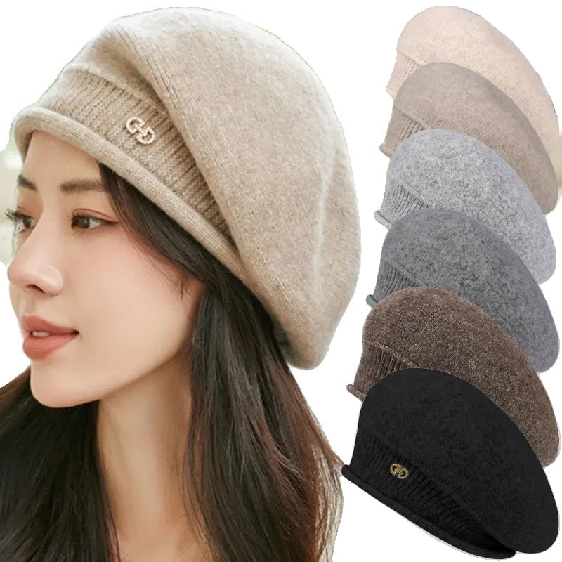 Damen Baskenmütze aus Wolle, beige, mit Logo, modisches Accessoire, Herbst-Winter Hut.