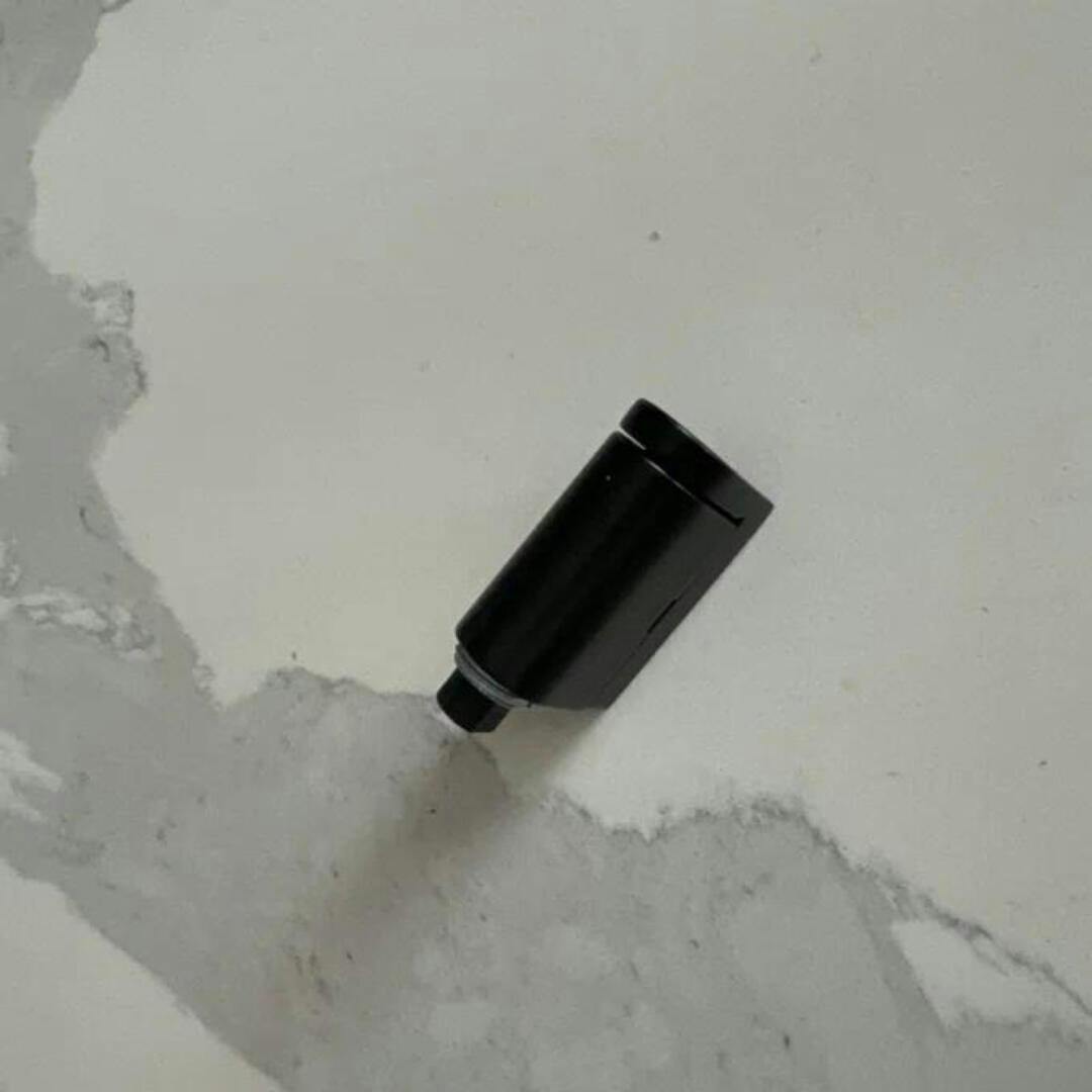 Magnetiska dörrstoppare utan borrning - HoldMate