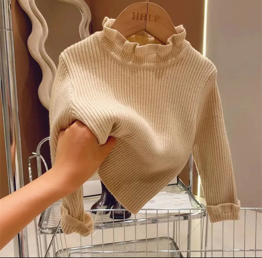 Beige Strickpullover für Hunde, gerippter Stoff, Rollkragen, modisches Haustierkleidung Accessoire.