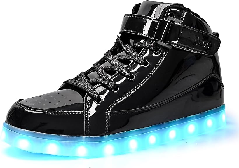 Schwarzer LED-Sneaker mit leuchtender Sohle, glänzend, modisch, für Kinder und Erwachsene.