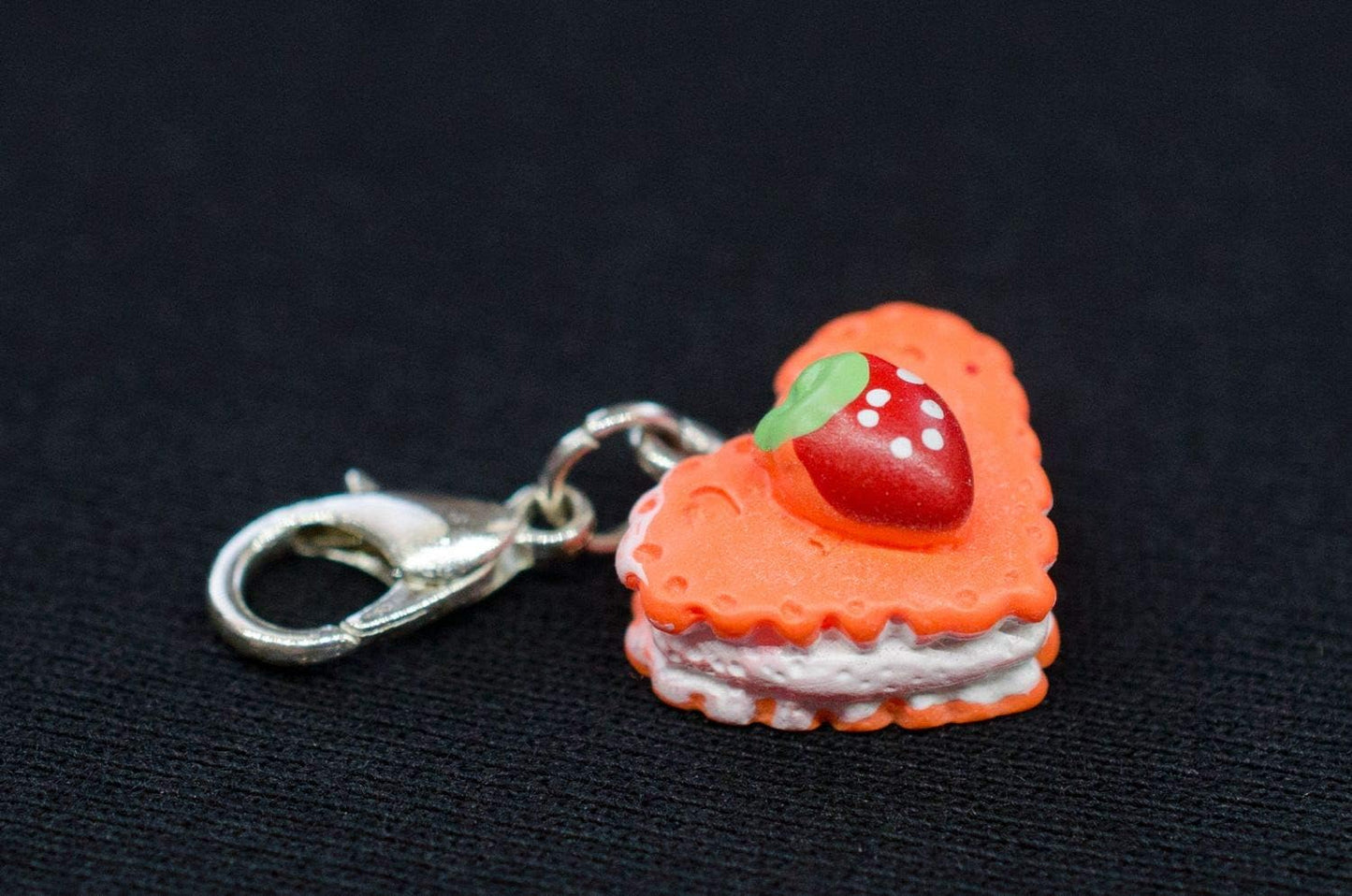 Lebkuchenherz Charm Hängeanhänger – BavariaSweet Oktoberfest 2025