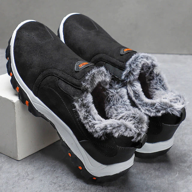 Schwarze Herren-Winterschuhe mit Kunstfellfutter, rutschfeste Sohle, Outdoor, warm.
