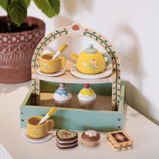 Trä-tekannasats för barn med cupcakes – Lekstund