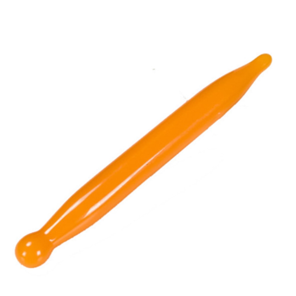 Orange Kunststoff-Teigroller, ergonomisch, ideal zum Backen und Fondant-Ausrollen.