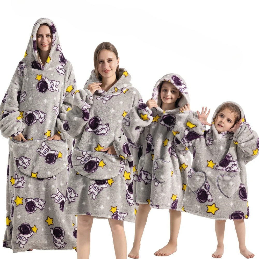 Pumpa-hoodiefilt för Halloweenmys – SpookySnuggle