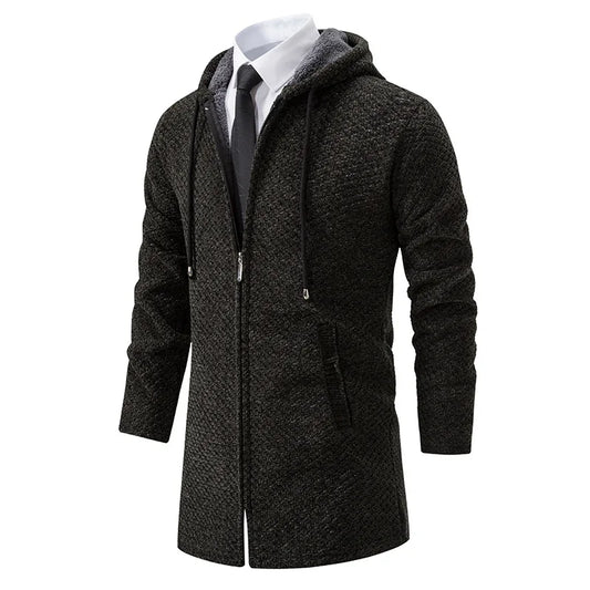 Schwarzer Herrenmantel mit Kapuze, Reißverschluss, elegantes Design, Wintermode.