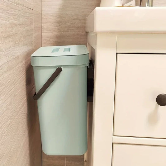 Tystslutande förseglad soptunna 3/5 l – Nova (1+1 GRATIS)
