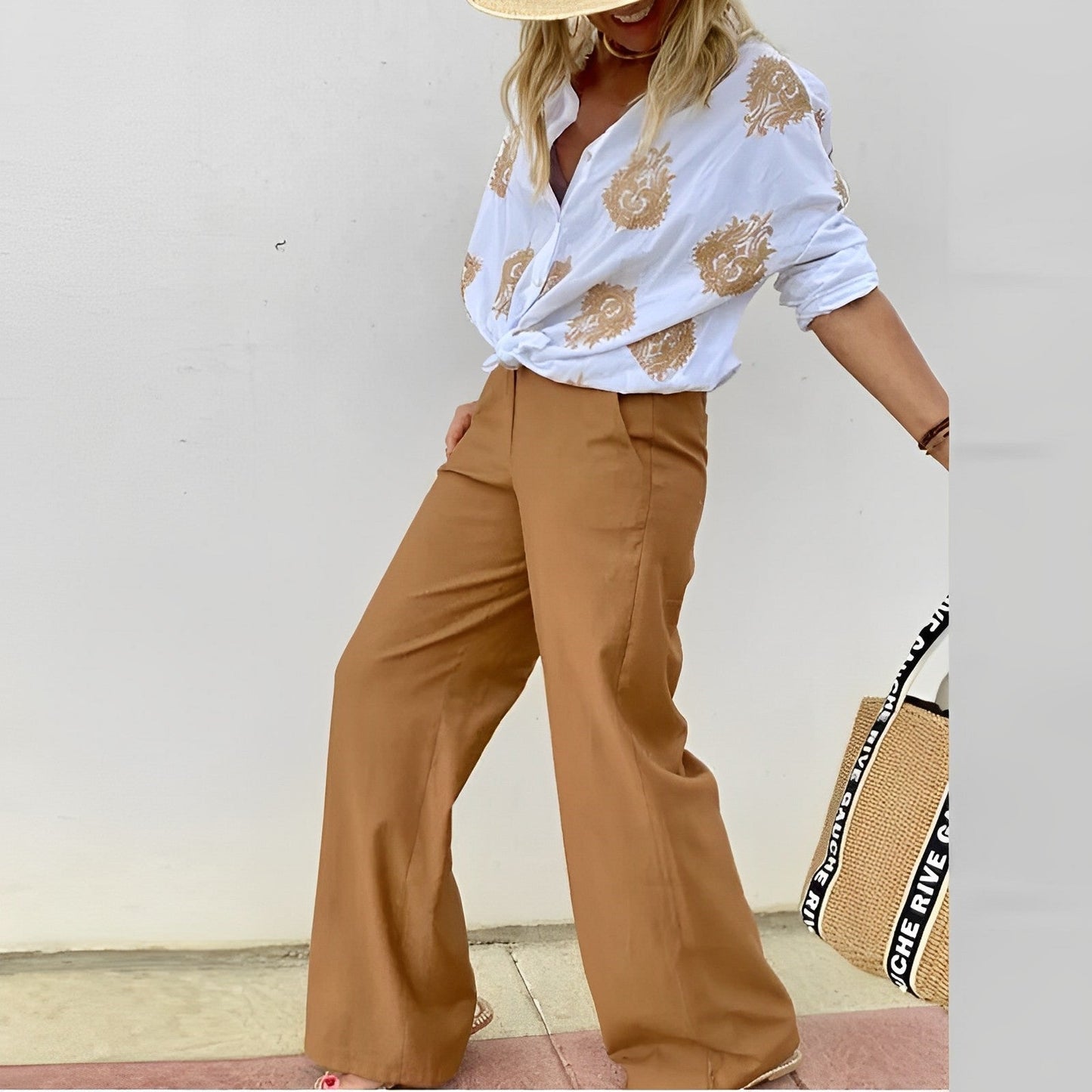Trendig och snygg damblus – Isabelle