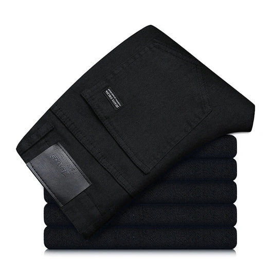 Herrjeans i svart med rak passform och stretch – Milan