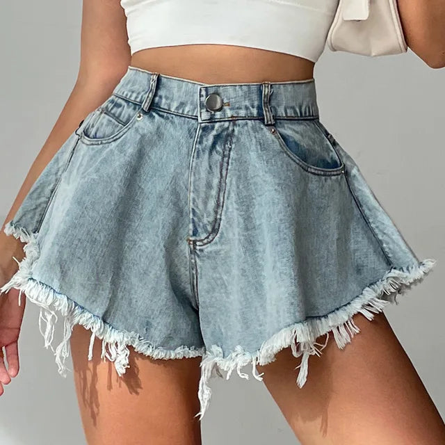 Sommardeminshorts med vida ben – Nina