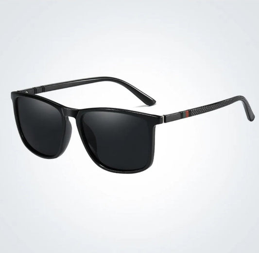 Schwarze Sonnenbrille, rechteckig, UV-Schutz, modisch, Unisex, Kunststoffrahmen.