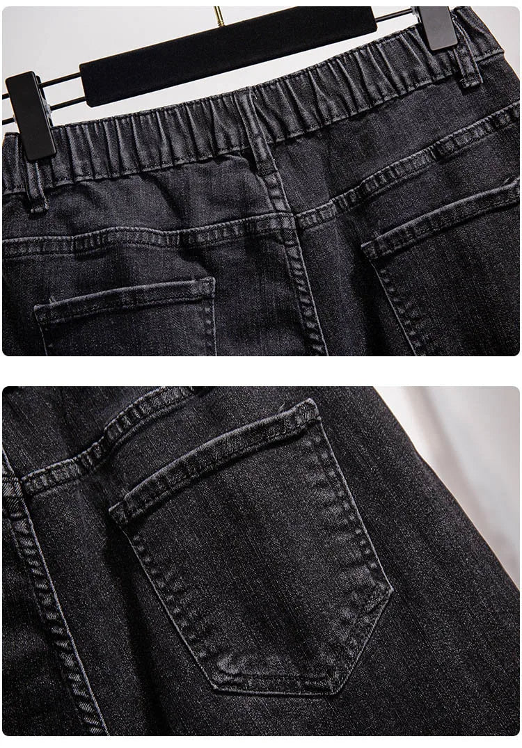 Dunkelgraue Jeans mit elastischem Bund und Gesäßtaschen, modische Damenbekleidung.