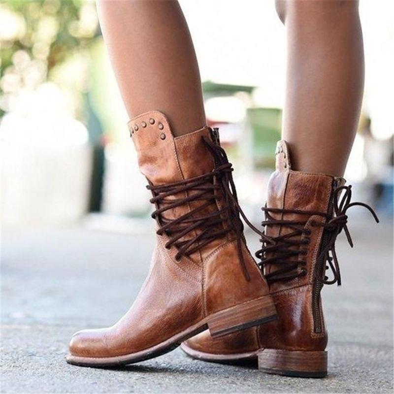 Damenstiefel aus braunem Leder mit Schnürung, modisch, robust, ideal für Herbst und Winter.