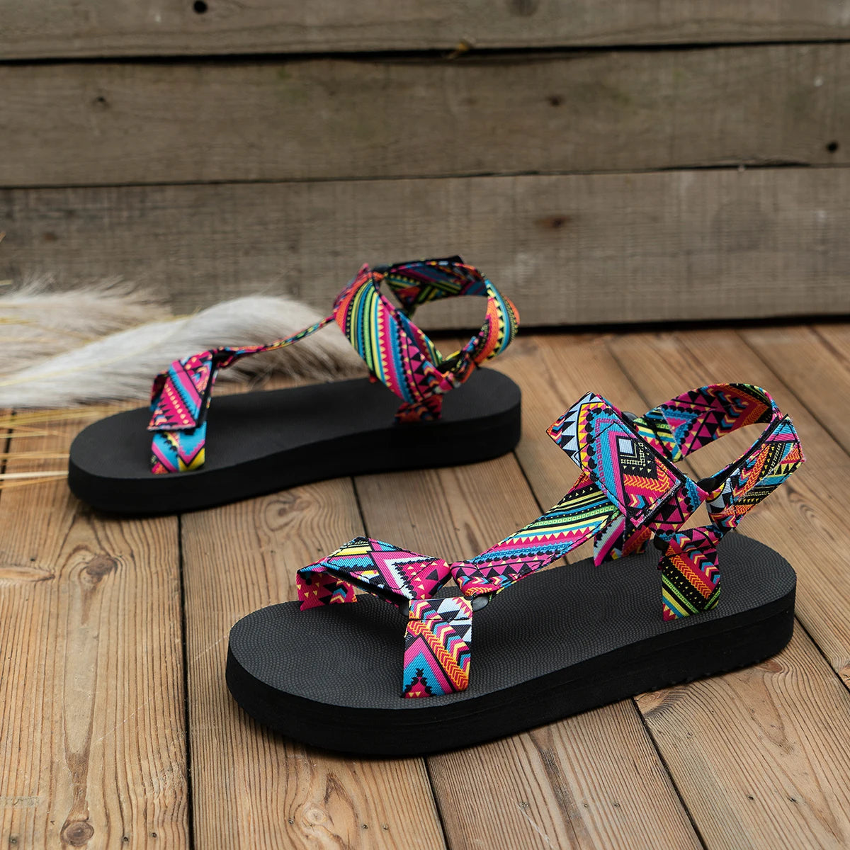 Lätta damsommarsandaler med färgspel – Amélie