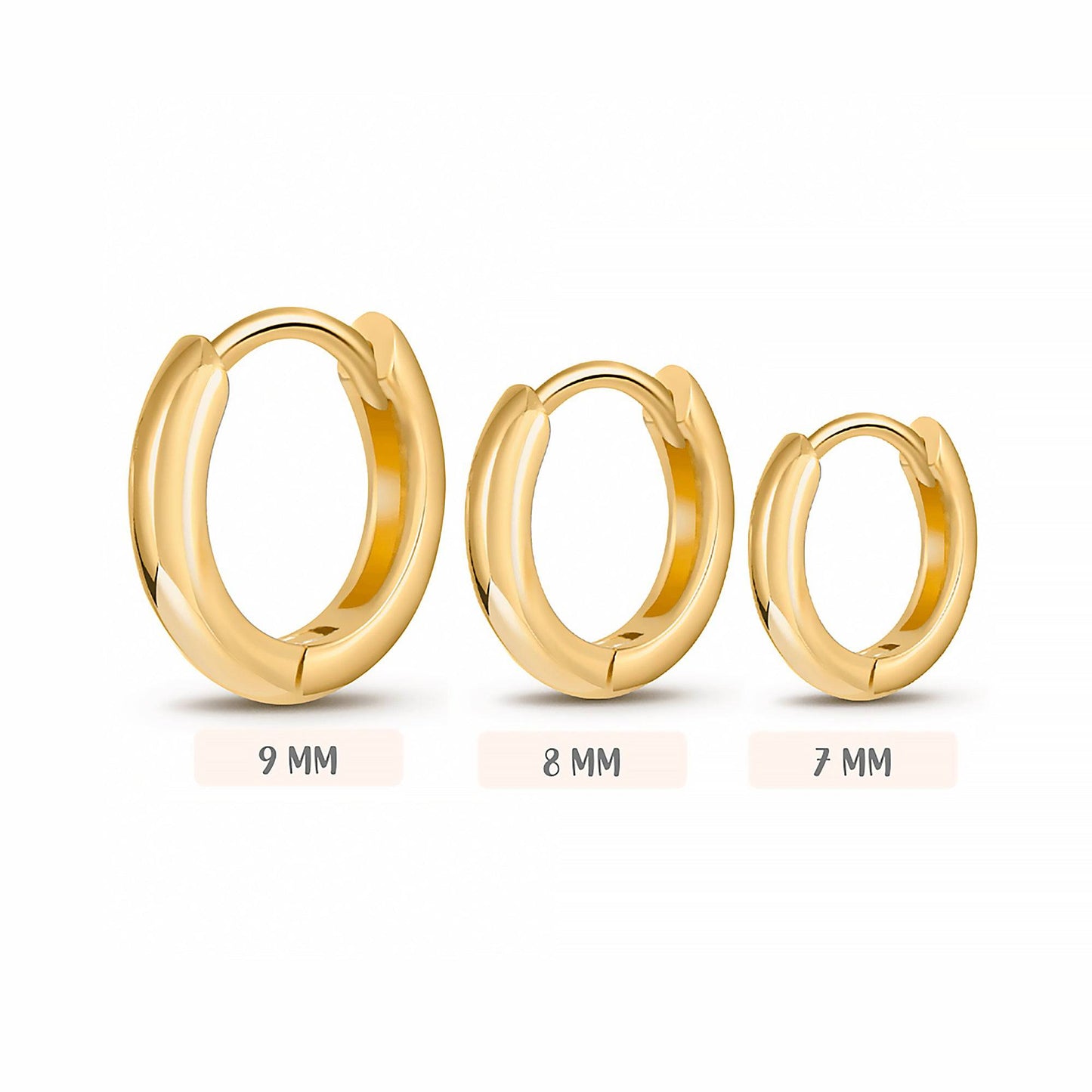 Drei goldene Creolen Ohrringe, Größen 9mm, 8mm, 7mm, eleganter Schmuck für Damen.