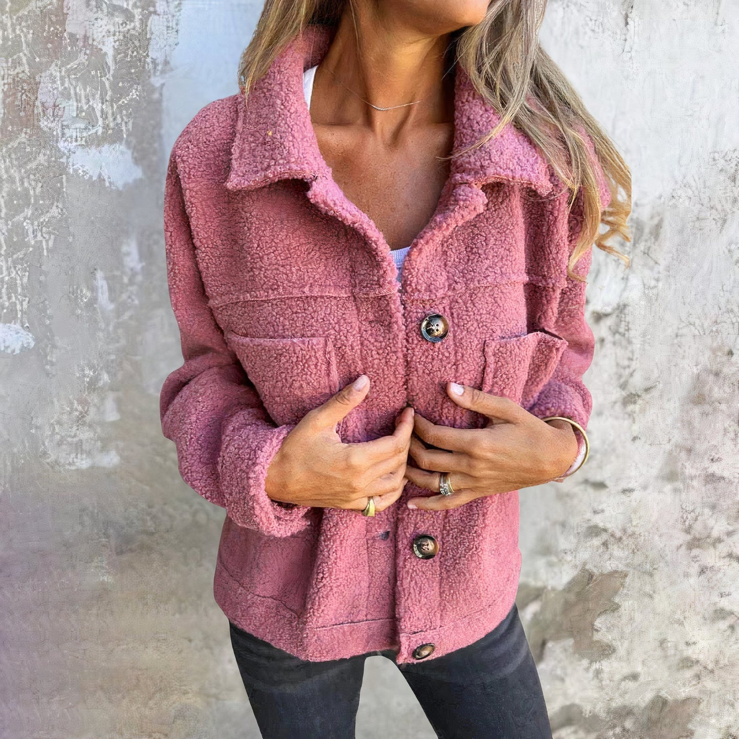 Damjacka i mjukt teddy-material – Marisol