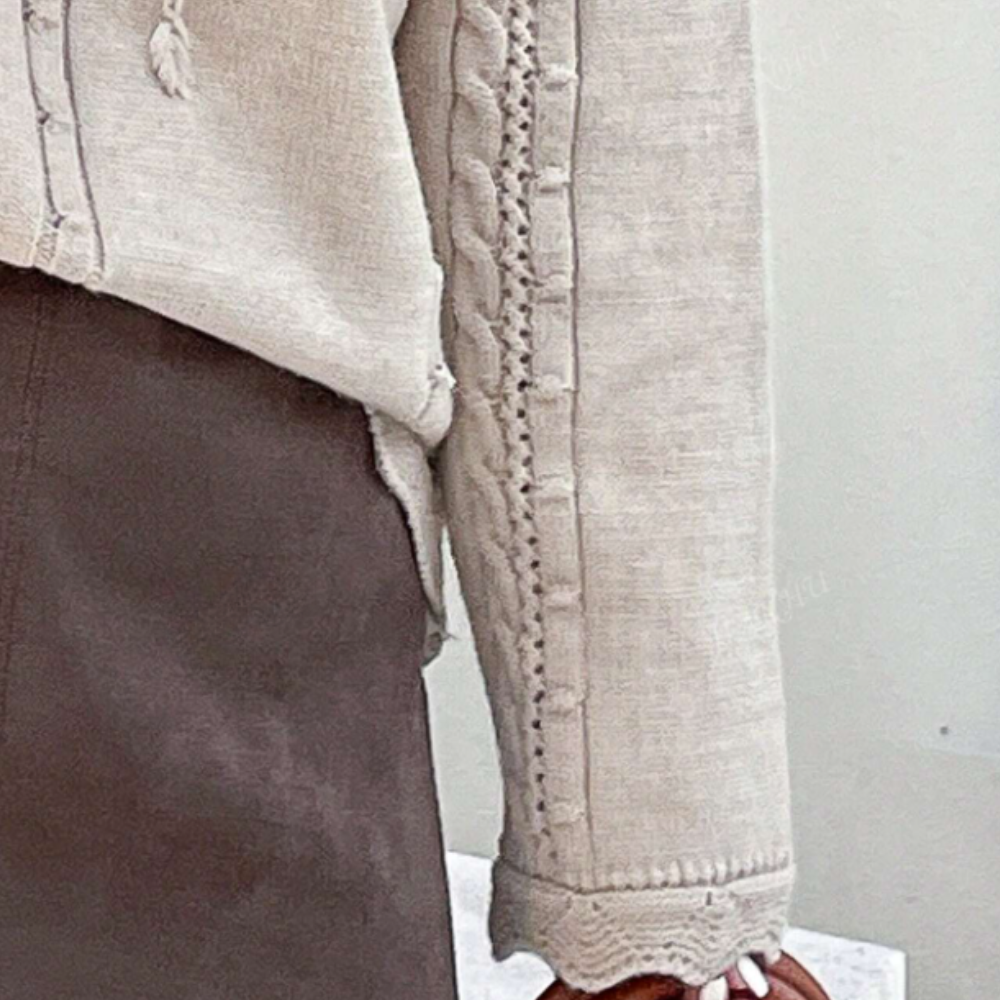 Beiger Strickpullover mit Zopfmuster, Damenmode, Herbstkleidung, Baumwolle, elegant, warm.