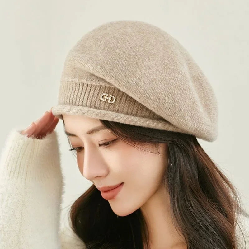 Damen Baskenmütze aus Wolle, beige, stilvoll, warm, modisch, Herbst Winter Accessoire.