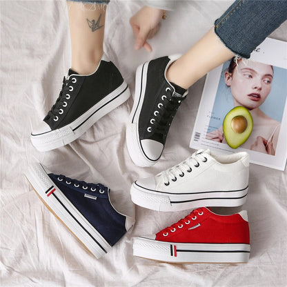 Snygga damsneakers i canvas med platåsula - Leonie