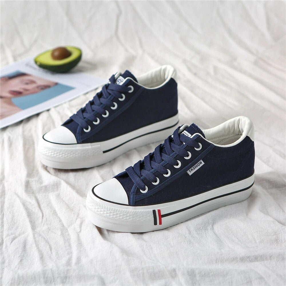 Snygga damsneakers i canvas med platåsula - Leonie