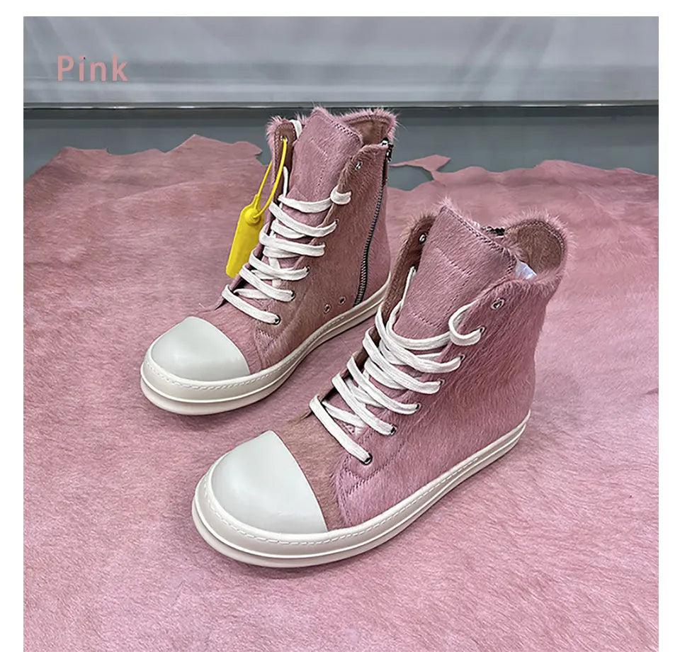 Rosa High-Top-Sneaker aus Fell mit weißen Schnürsenkeln und Reißverschluss, modisch, einzigartig.