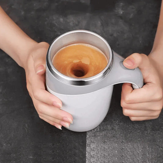 Automatischer selbstumrührender Magnetbecher, weiß, Edelstahl, Kaffee, Küche, innovativ.