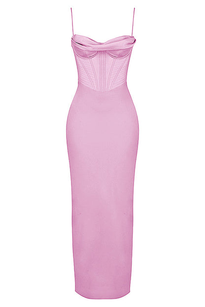 Rosa Satin-Corsagenkleid, schulterfrei, figurbetont, elegantes Abendkleid, Damenmode.