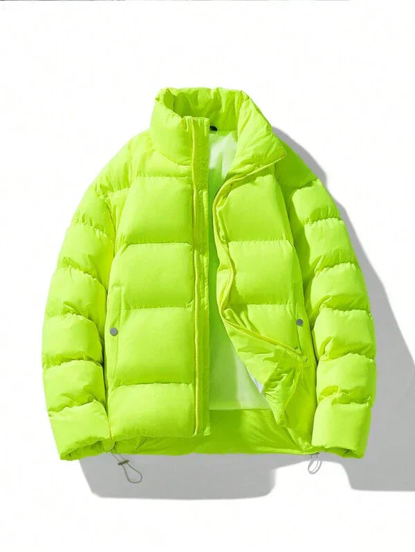 Neongelbe Daunenjacke, Stehkragen, Reißverschluss, Wintermode, Unisex, warm, stylisch.