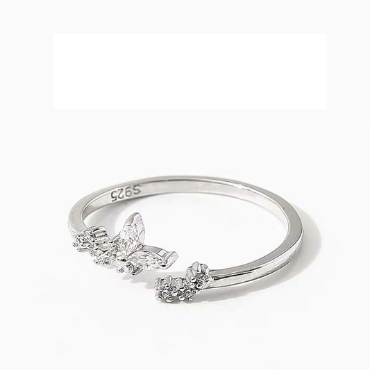 Silberring 925 mit Schmetterlingsdesign, zierlich, Damenring, Schmuck, Geschenkidee.