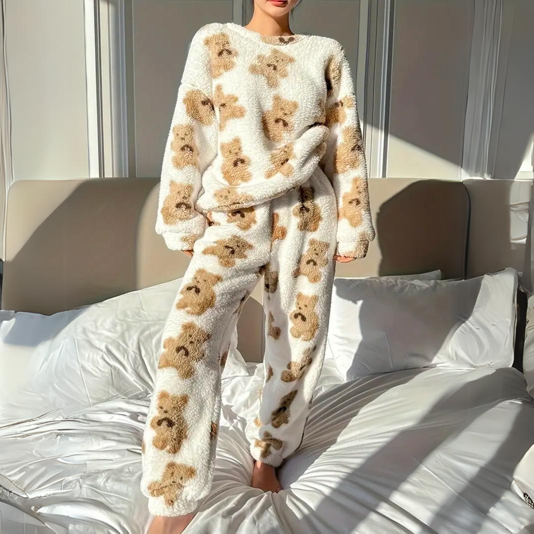 Mjuk vinterpyjamas-set med björnmotiv – Mila