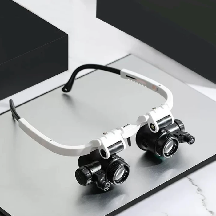 HD läsglasögon med LED-belysning och utbytbara linser - Optiview