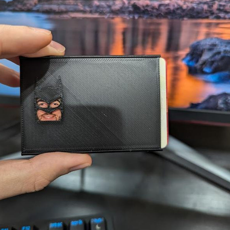 ID-kortsskydd med superhjälteutseende – ShadowTag