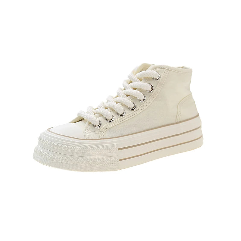 Beiger High-Top-Sneaker aus Canvas mit Plateau-Sohle, modischer Freizeitschuh für Damen.
