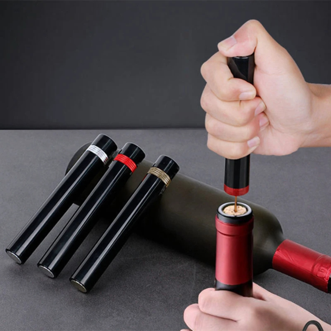 Elektrischer Weinflaschenöffner, schwarz-rot, Edelstahl, ergonomisch, Weinaccessoire.