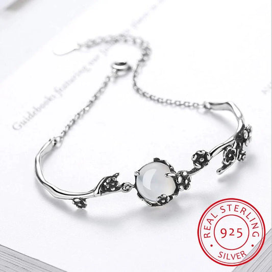 Silberarmband mit Blumenmuster, 925 Sterling Silber, elegantes Design, Damen-Schmuck.