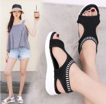 Damen Sandalen schwarz, bequem, Sommermode, Freizeit, rutschfest, atmungsaktiv, elegant.