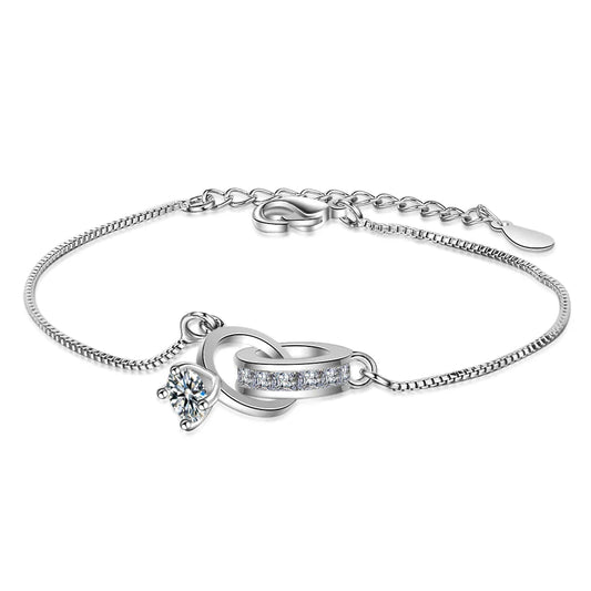 Silbernes Armband mit Herzanhänger und Zirkonia, elegantes Schmuckstück für Damen.