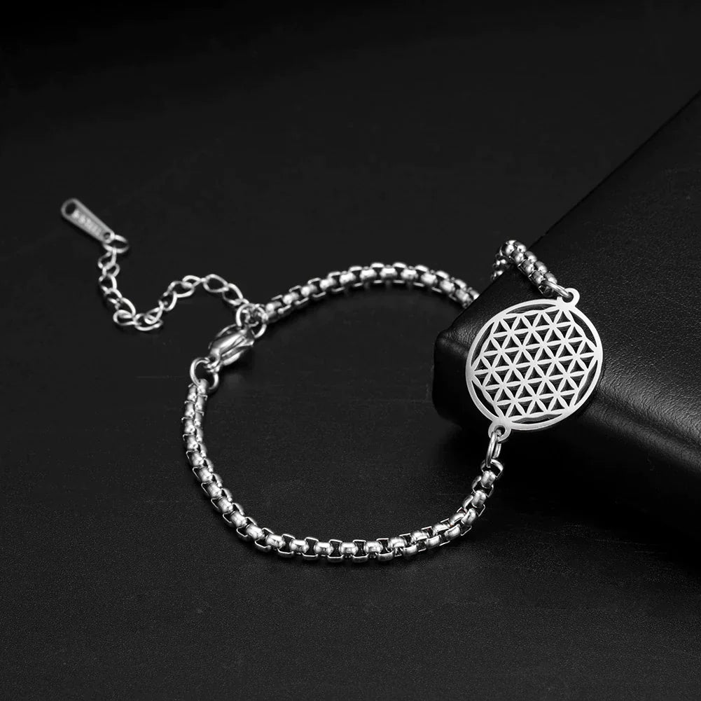 Silberarmband mit Lebensblume-Anhänger, geometrisches Design, verstellbar, Schmuck für Damen.