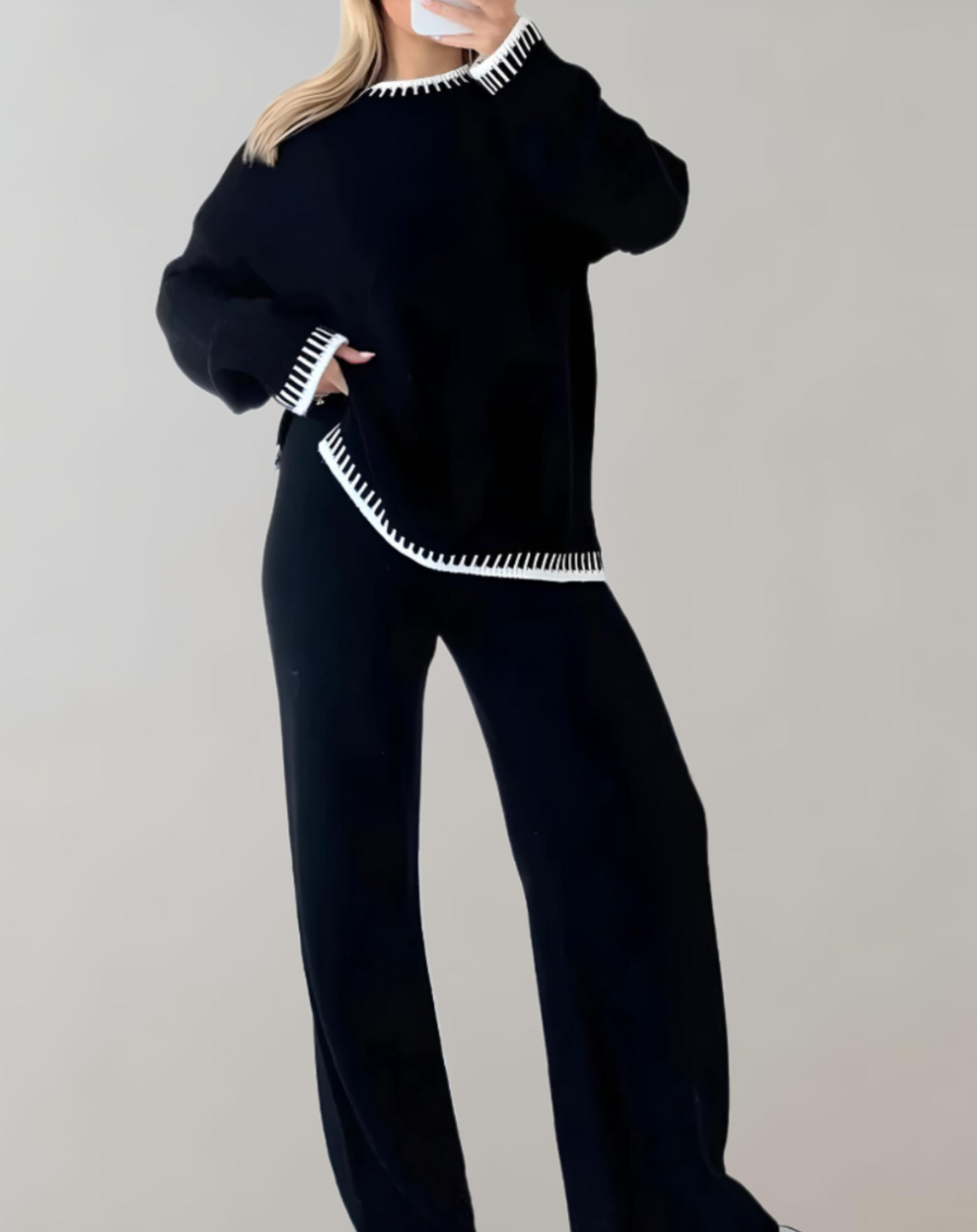 Zweiteiliges Damen-Set, schwarz, stilvoll, nachhaltig, bequem, ideal für Alltag und Freizeit.