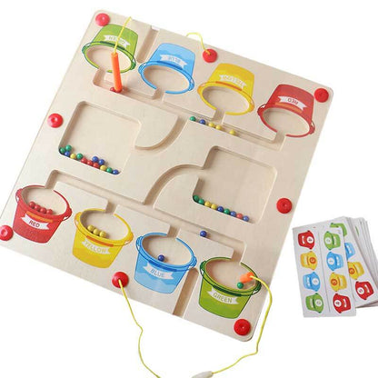 Holzspielzeug mit bunten Eimern und Kugeln, Lernspiel für Kinder, motorische Fähigkeiten.