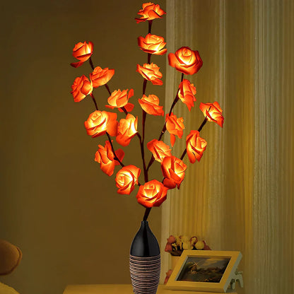 Leuchtende Rosenlampe in Vase, warmes LED-Licht, dekorative Beleuchtung für Wohnzimmer.