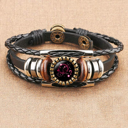 Schwarzes Lederarmband mit Zodiak-Anhänger, verstellbar, Vintage-Stil, Herren-Accessoire.