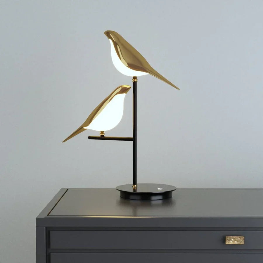 LED-bordslampa med stilren design - AvaBird