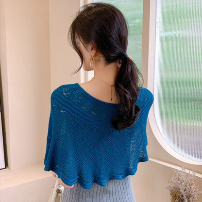 Damhalsduk i is-silke med stickad kant och UV-skydd – Amira