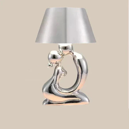 Silberne Tischlampe mit abstrakter Skulptur, modernes Design, Metall, Wohnzimmerbeleuchtung.