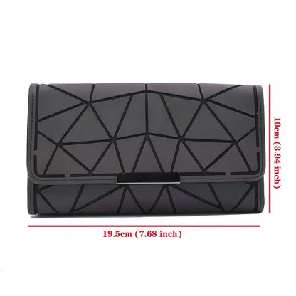 Schwarze geometrische Clutch, 19,5 cm, elegantes Design, Damenhandtasche, Abendtasche.