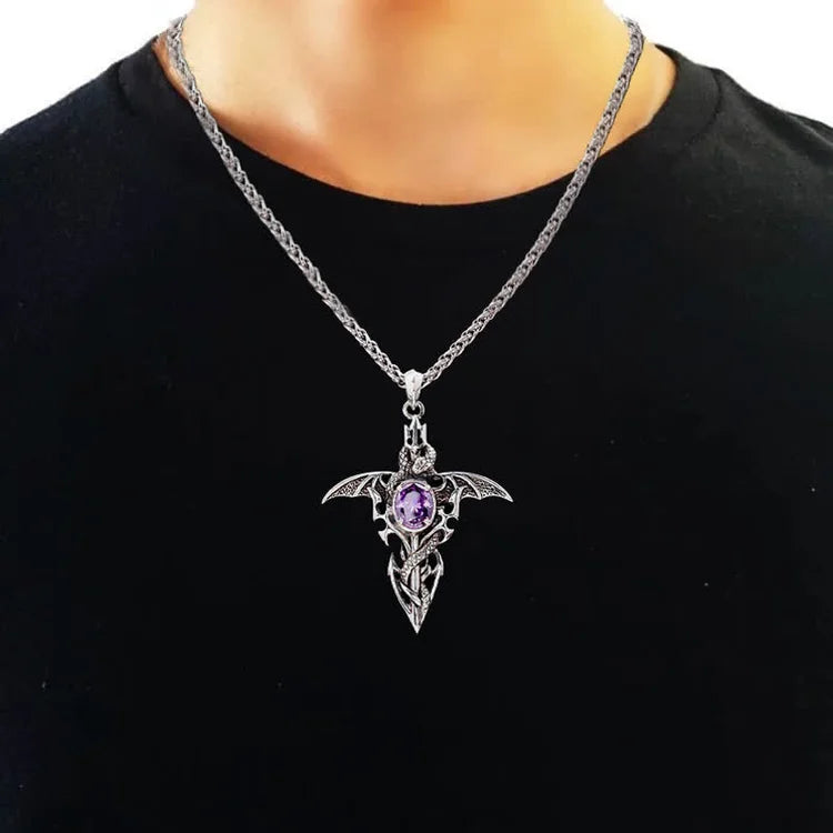 Silberne Halskette mit lila Kristallanhänger, gotisches Design, Unisex-Schmuck.
