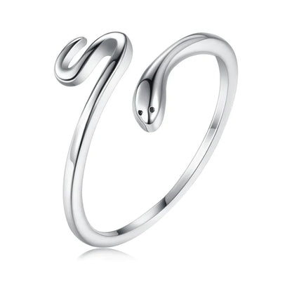 Silberner Schlangenring, offenes Design, minimalistischer Schmuck, Damenmode, Geschenkidee.