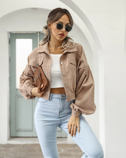 Höstlig jeansjacka med stil – Amira