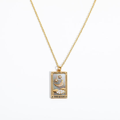 Goldene Halskette mit rechteckigem Anhänger, Mond- und Sternmotiv, Damen-Schmuck.